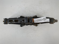 2018 Chevrolet Malibu Spare Scissor Car Jack - Oemusedautoparts1.com
