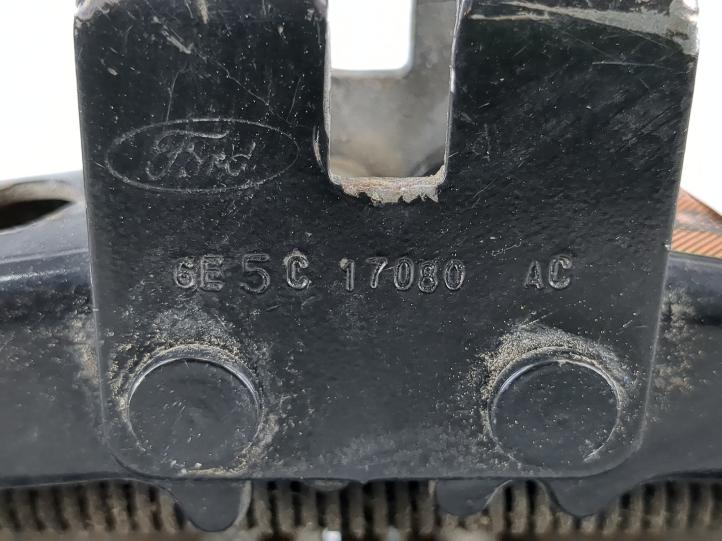 2018 Chevrolet Malibu Spare Scissor Car Jack - Oemusedautoparts1.com