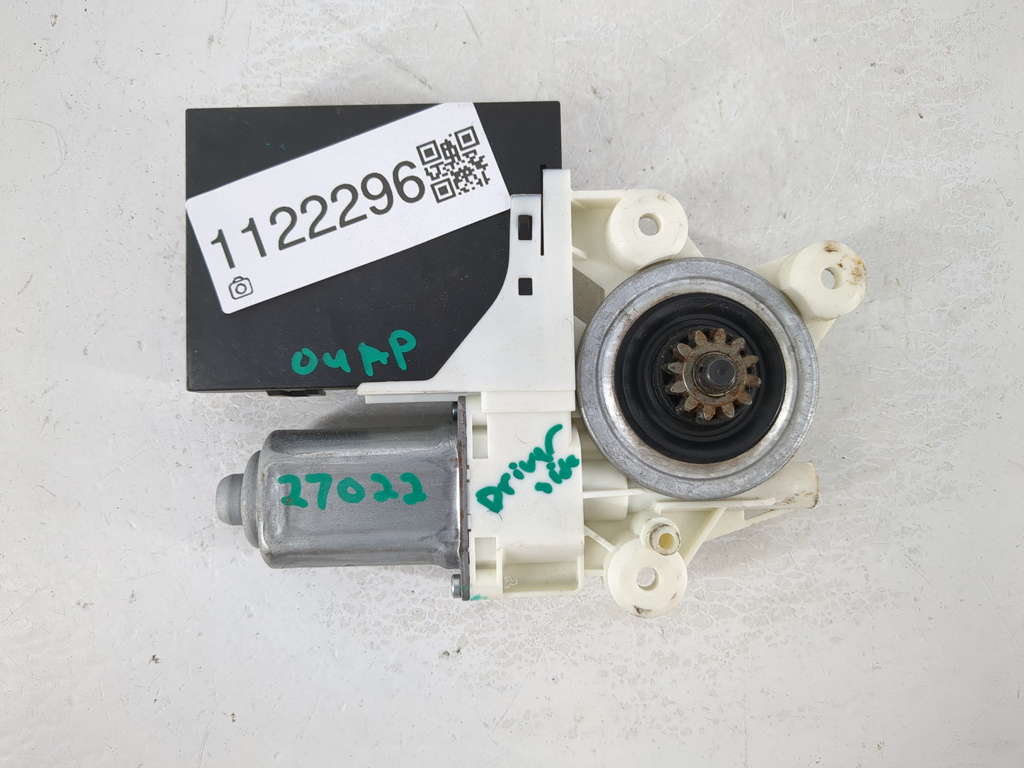 2005-2011 Volvo V50 Driver Left Front Window Regulator - Oemusedautoparts1.com