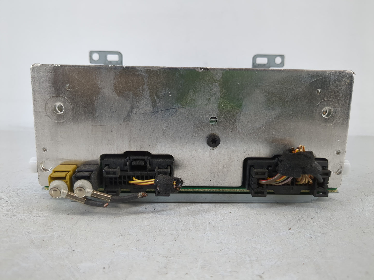 2017-2018 Ford Focus Radio AM FM Cd Player Receiver Replacement P/N:FM5T-19C107-KD FM5T-19C107-JG Fits Fits 2017 2018 OEM Used Auto Parts - Oemusedautoparts1.com