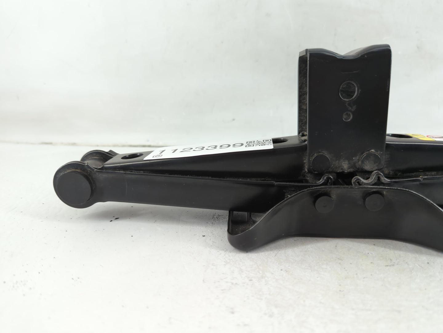 2014 Dodge Journey Spare Scissor Car Jack - Oemusedautoparts1.com