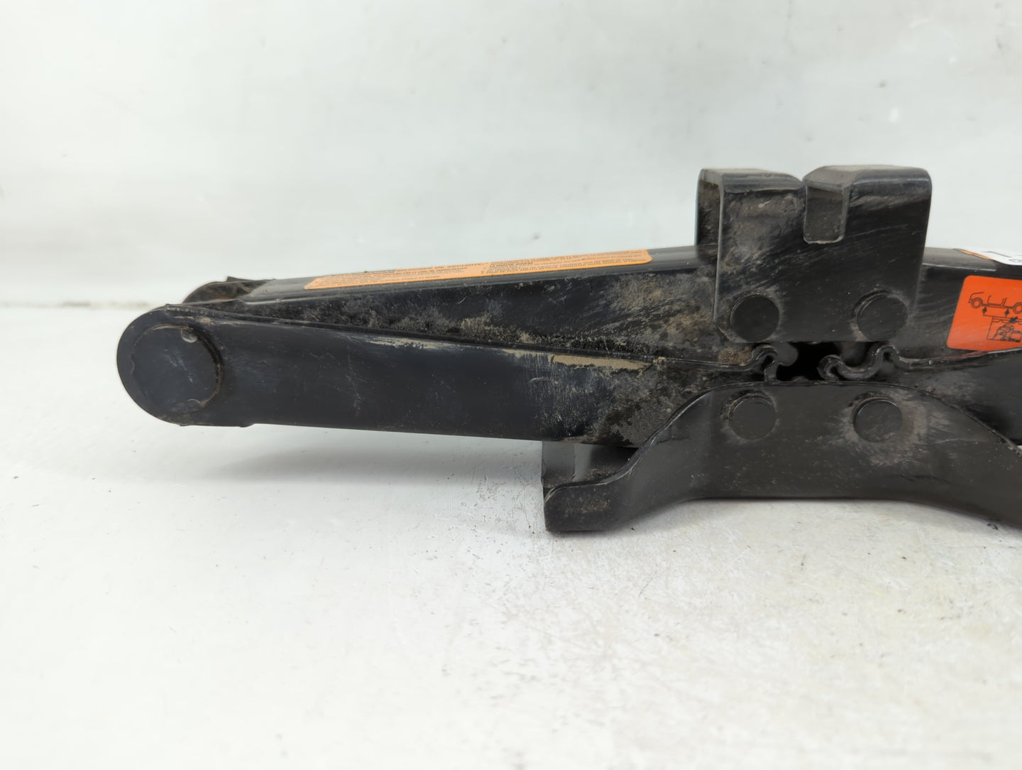 2007 Nissan Sentra Spare Scissor Car Jack - Oemusedautoparts1.com