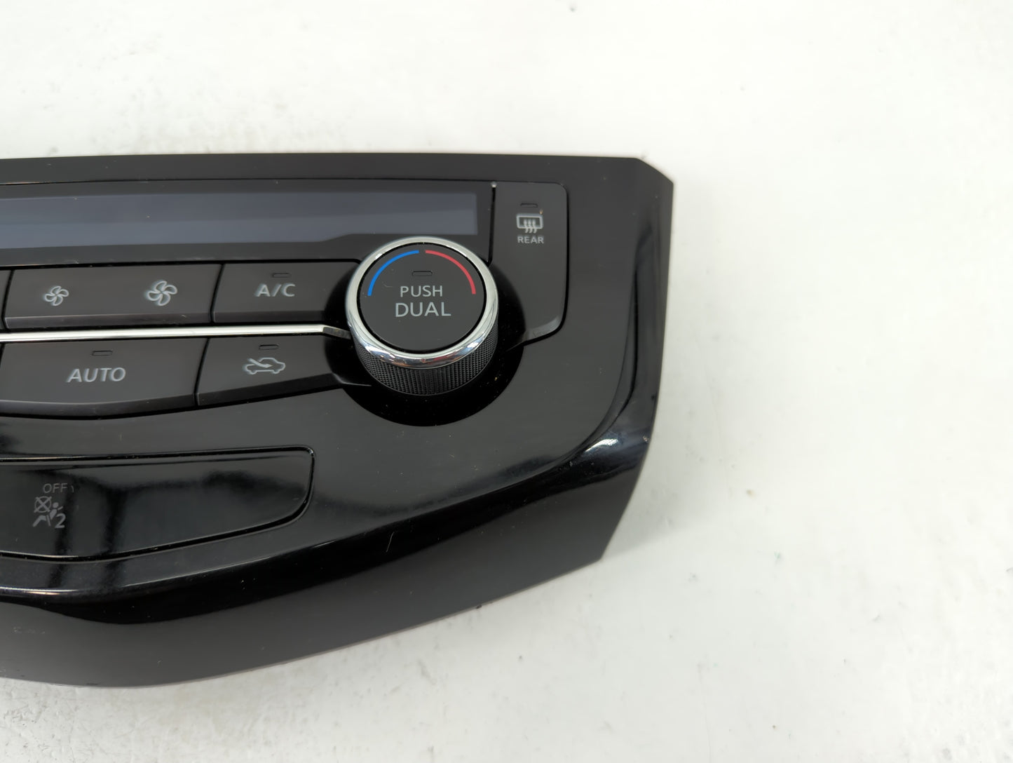 2017-2020 Nissan Rogue Climate Control Module Temperature AC/Heater Replacement P/N:27500 6MA0A Fits Fits 2017 2018 2019 2020 OEM Used Auto Parts