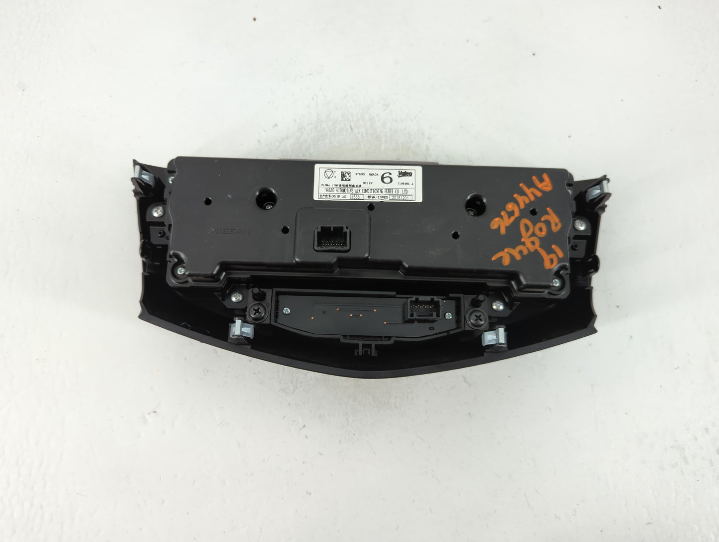 2017-2020 Nissan Rogue Climate Control Module Temperature AC/Heater Replacement P/N:27500 6MA0A Fits Fits 2017 2018 2019 2020 OEM Used Auto Parts