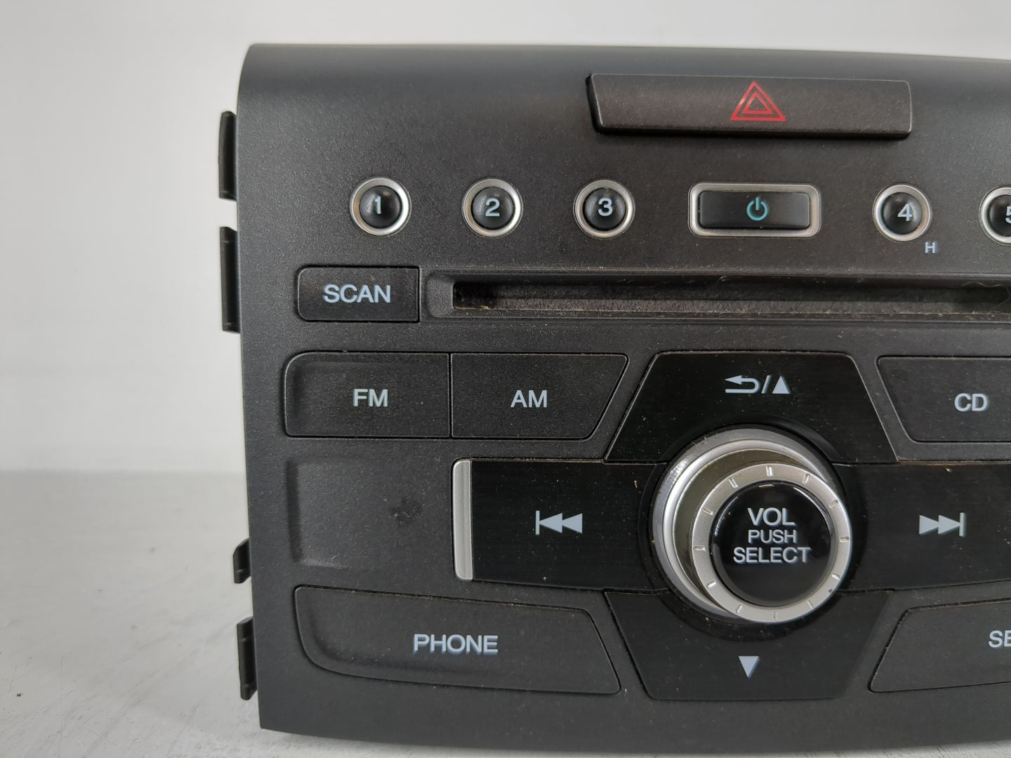 2012-2014 Honda Cr-V Radio AM FM Cd Player Receiver Replacement P/N:39100-T0A-A120-M1 Fits Fits 2012 2013 2014 OEM Used Auto Parts - Oemusedautoparts1.com