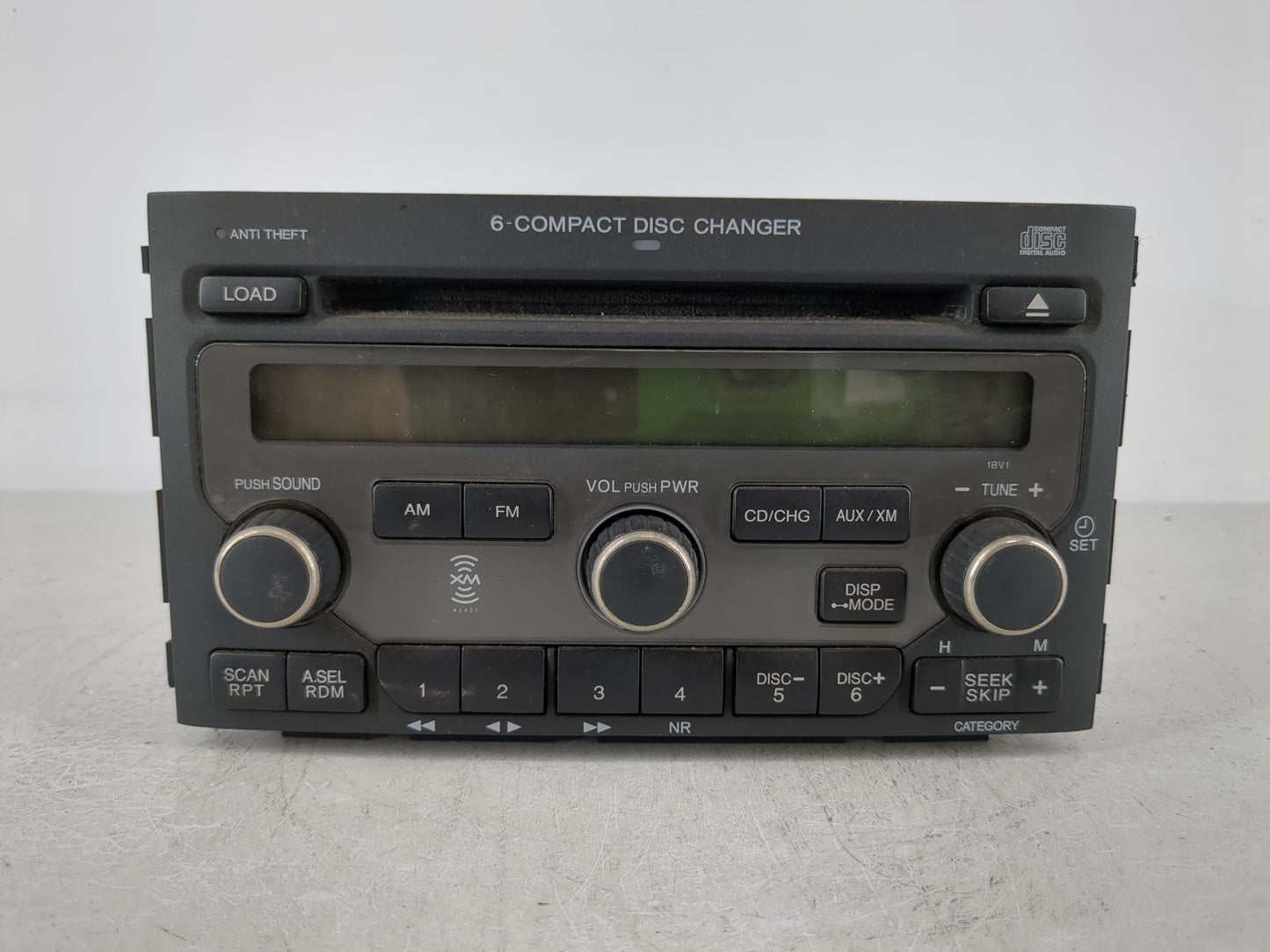 2006-2008 Honda Pilot Radio AM FM Cd Player Receiver Replacement P/N:39100-S9V-A500 Fits Fits 2006 2007 2008 OEM Used Auto Parts - Oemusedautoparts1.com