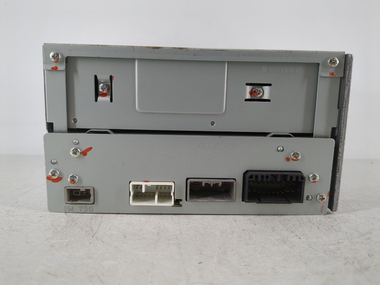 2006-2008 Honda Pilot Radio AM FM Cd Player Receiver Replacement P/N:39100-S9V-A500 Fits Fits 2006 2007 2008 OEM Used Auto Parts - Oemusedautoparts1.com