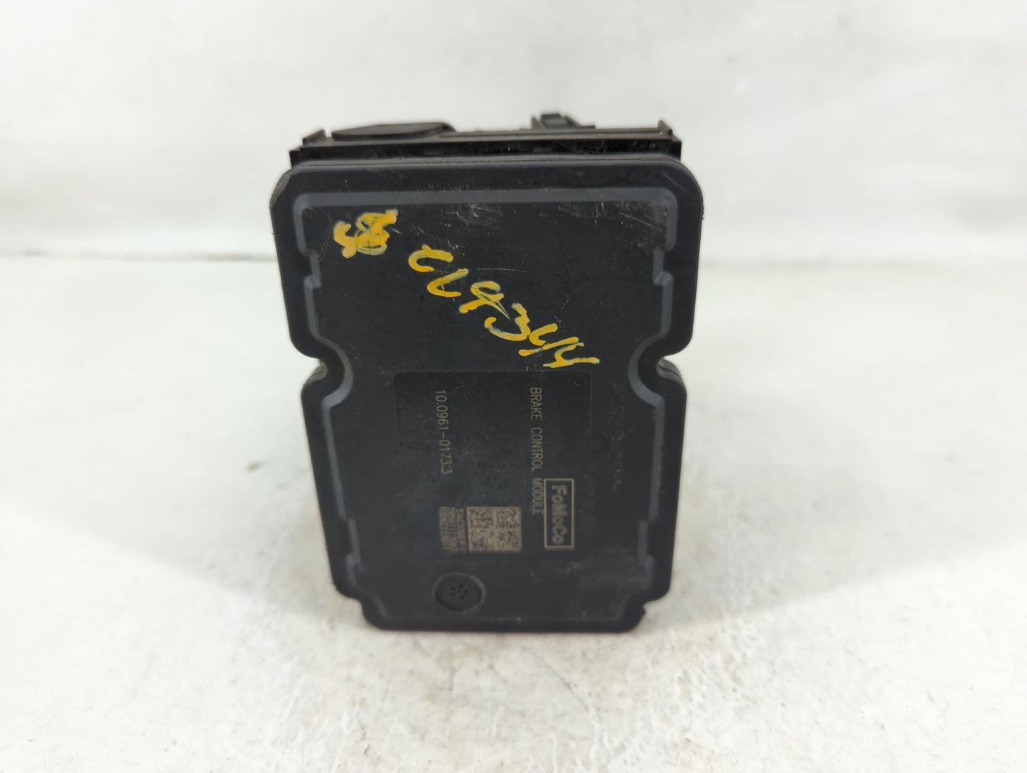 2013-2015 Ford Escape ABS Pump Control Module Replacement P/N:CV61-2C405-AG Fits Fits 2013 2014 2015 OEM Used Auto Parts