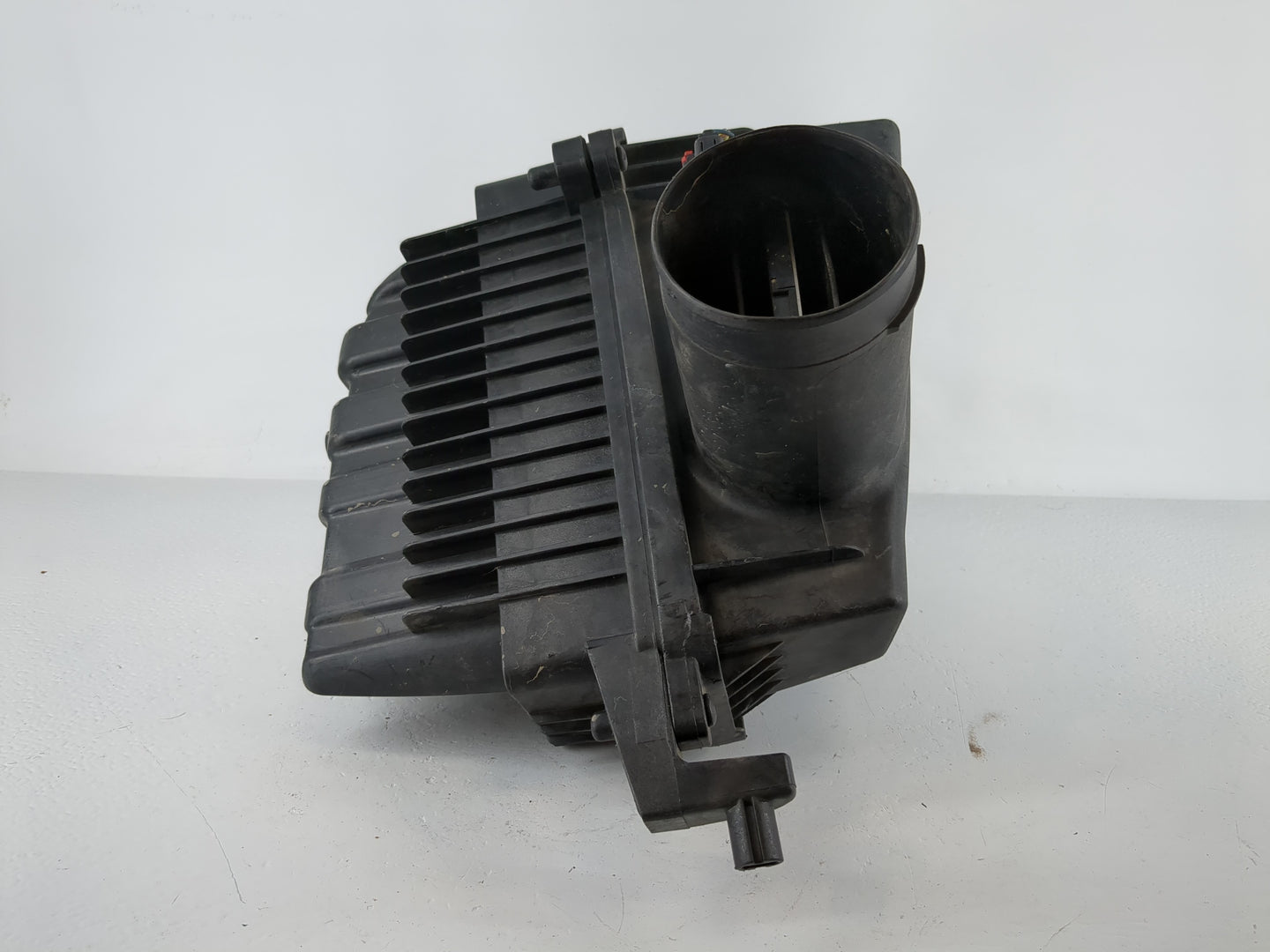 2012-2014 Cadillac Cts Air Cleaner Intake-duct Hose Tube - Oemusedautoparts1.com