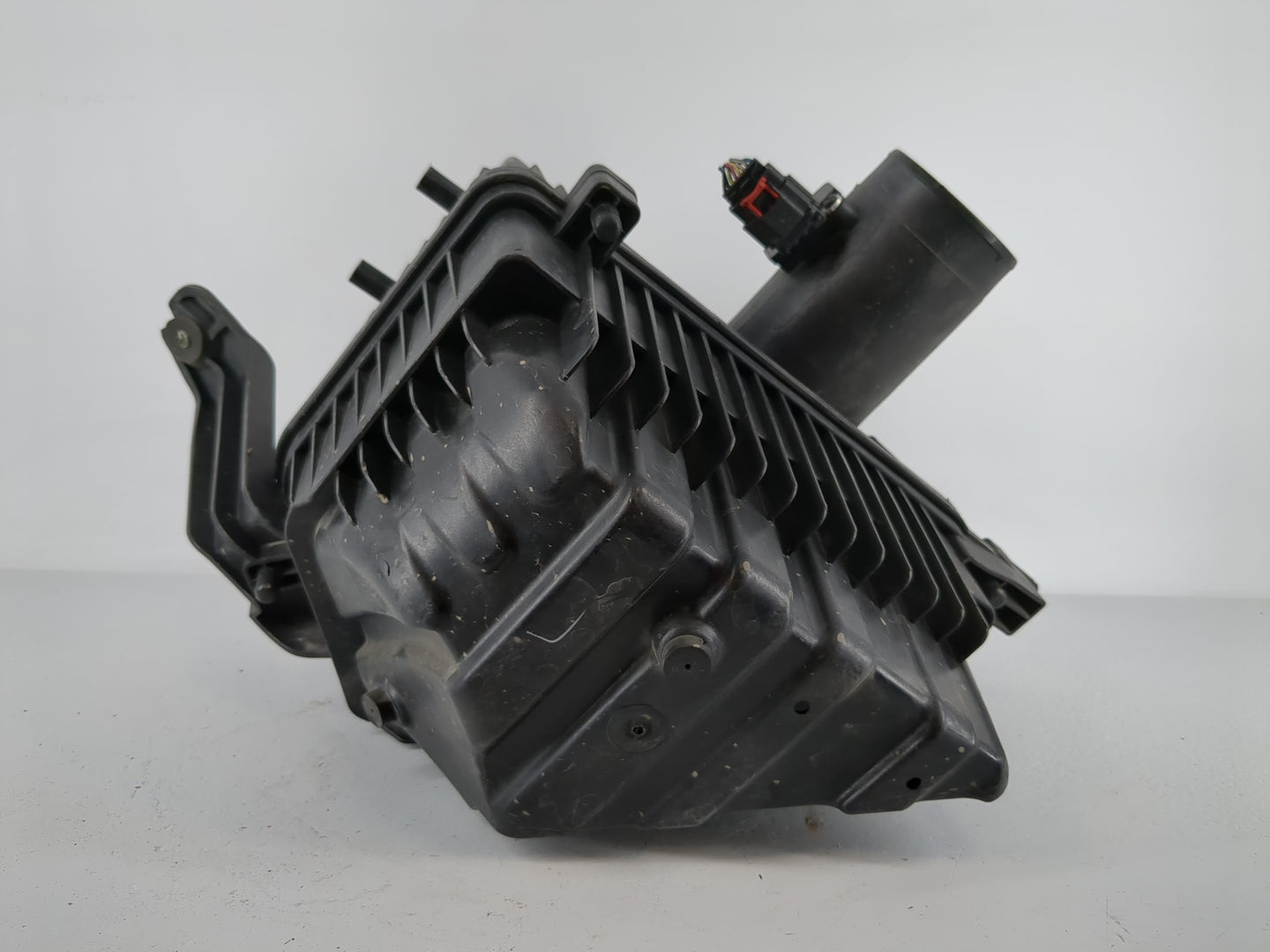 2012-2014 Cadillac Cts Air Cleaner Intake-duct Hose Tube - Oemusedautoparts1.com