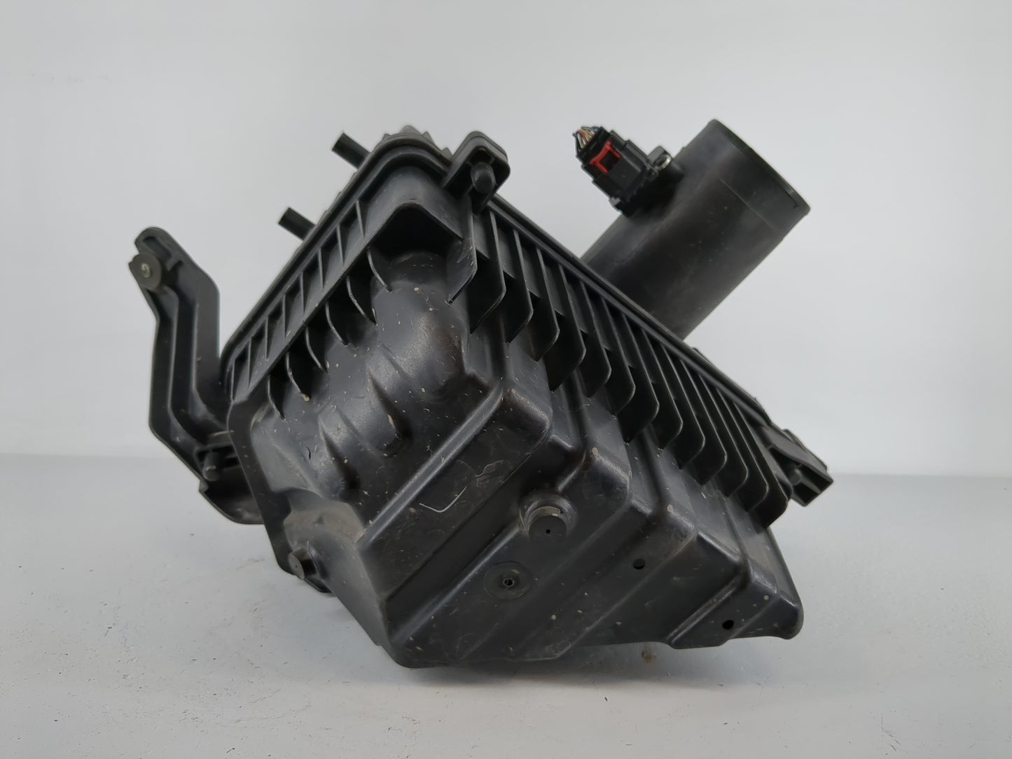 2012-2014 Cadillac Cts Air Cleaner Intake-duct Hose Tube - Oemusedautoparts1.com