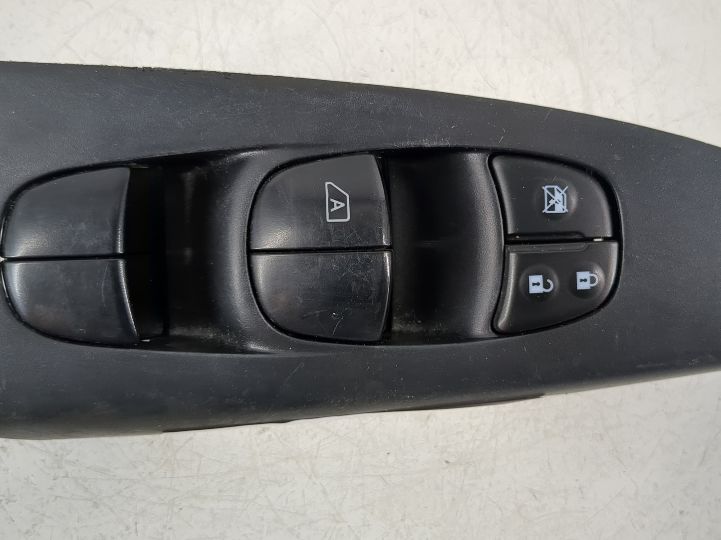 2013-2019 Nissan Sentra Master Power Window Switch Replacement Driver Side Left P/N:25401 3SH1A Fits OEM Used Auto Parts - Oemusedautoparts1.com