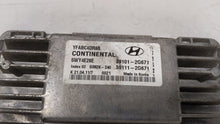 2011-2014 Hyundai Sonata PCM Engine Control Computer ECU ECM PCU OEM P/N:39101-2G661 39111-2G661 Fits Fits 2011 2012 2013 2014 OEM Used Auto Parts - Oemusedautoparts1.com