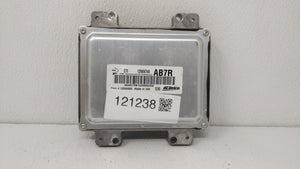 2015 Chevrolet Cruze PCM Engine Control Computer ECU ECM PCU OEM P/N:12669749 Fits OEM Used Auto Parts - Oemusedautoparts1.com