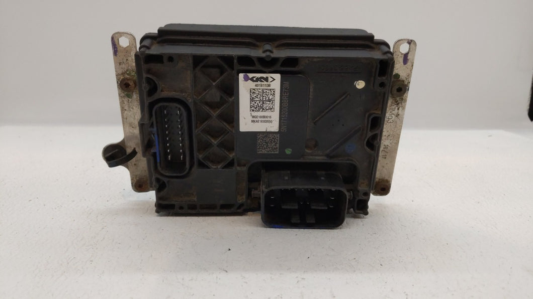 2018-2019 Chevrolet Equinox PCM Engine Control Computer ECU ECM PCU OEM P/N:5N1715200BBRE73M 40181138 Fits Fits 2017 2018 2019 OEM Used Auto Parts - Oemusedautoparts1.com 