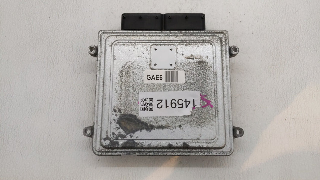 2014 Hyundai Santa Fe PCM Engine Control Computer ECU ECM PCU OEM P/N:39103-2GAE6 39100-2GAE6 Fits OEM Used Auto Parts