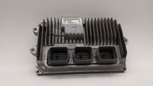 2014 Honda Accord PCM Engine Control Computer ECU ECM PCU OEM P/N:37820-5A2-B52 37820-5A2-B51 Fits OEM Used Auto Parts - Oemusedautoparts1.com 