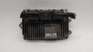 2015 Honda Cr-V PCM Engine Control Computer ECU ECM PCU OEM P/N:37820-5LA-A42 Fits OEM Used Auto Parts - Oemusedautoparts1.com 