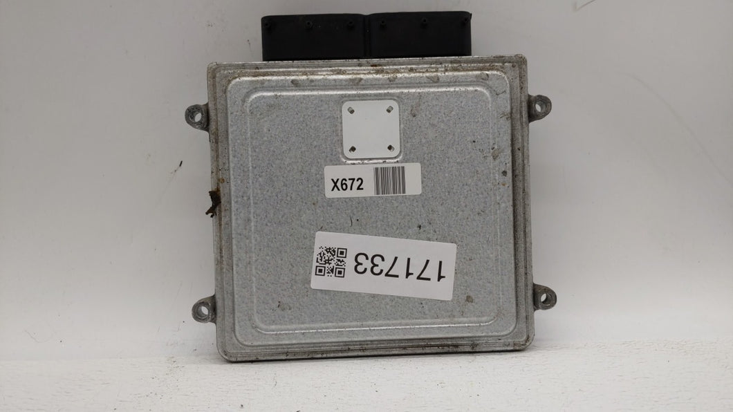 2011-2014 Hyundai Sonata PCM Engine Control Computer ECU ECM PCU OEM P/N:39101-2G672 39111-2G672 Fits Fits 2011 2012 2013 2014 OEM Used Auto Parts - Oemusedautoparts1.com 