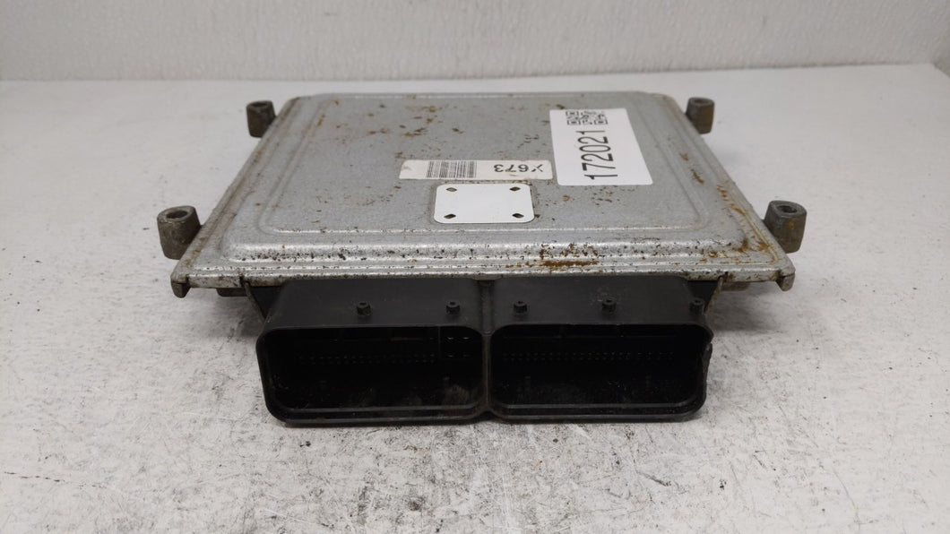 2011-2014 Hyundai Sonata PCM Engine Control Computer ECU ECM PCU OEM P/N:39101-2G672 39111-2G672 Fits Fits 2011 2012 2013 2014 OEM Used Auto Parts - Oemusedautoparts1.com 