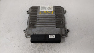 2011-2014 Hyundai Sonata PCM Engine Control Computer ECU ECM PCU OEM P/N:39101-2G661 39111-2G661 Fits Fits 2011 2012 2013 2014 OEM Used Auto Parts