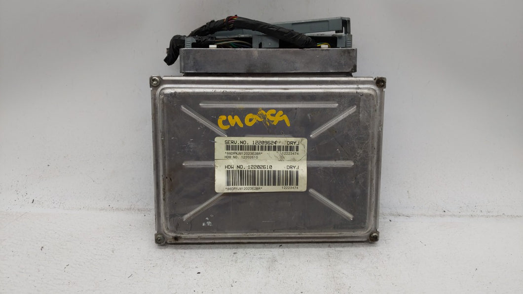 2003-2005 Chevrolet Impala PCM Engine Control Computer ECU ECM PCU OEM P/N:12583827 09360210, 12209614 Fits Fits 2003 2004 2005 OEM Used Auto Parts - Oemusedautoparts1.com 