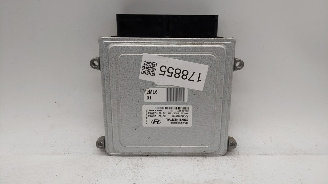 2014-2016 Hyundai Elantra PCM Engine Control Computer ECU ECM PCU OEM P/N:39133-2EGE0 39102-2EML6 Fits Fits 2014 2015 2016 OEM Used Auto Parts - Oemusedautoparts1.com 