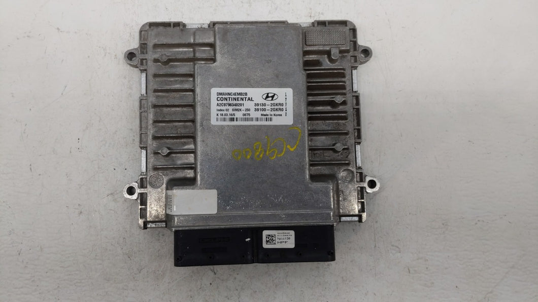 2017 Hyundai Santa Fe PCM Engine Control Computer ECU ECM PCU OEM P/N:39130-2GKR0 39100-2GKR0, 39130-2GKR1, 39100-2GKR1 Fits OEM Used Auto Parts - Oemusedautoparts1.com 