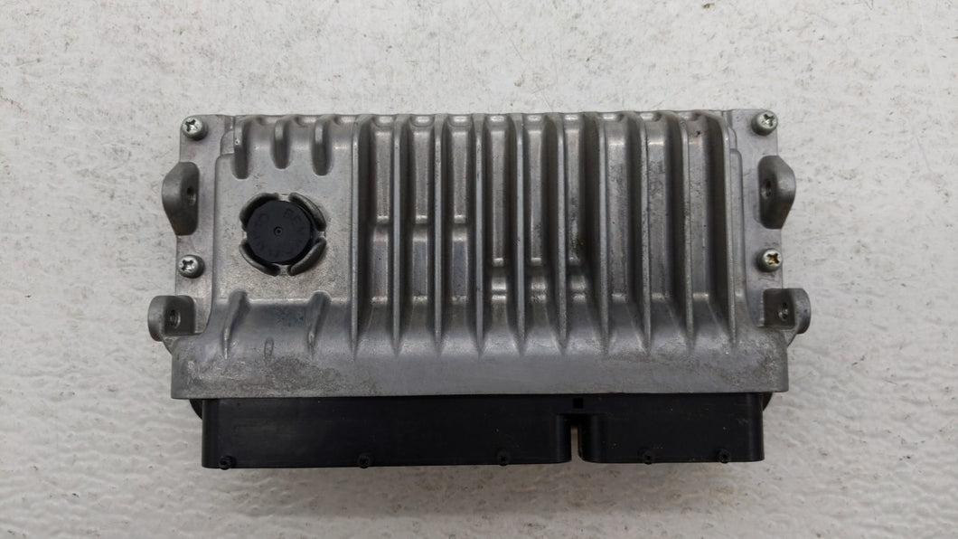 2015 Toyota Camry PCM Engine Control Computer ECU ECM PCU OEM P/N:89661-06N10 89661-06N11 Fits OEM Used Auto Parts