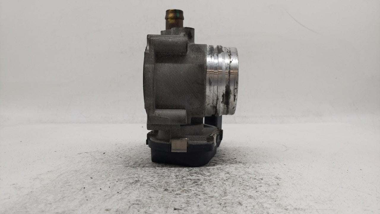 2012-2018 Bmw 320i Throttle Body P/N:A2C53355204 1354 7588625 Fits Fits 2012 2013 2014 2015 2016 2017 2018 OEM Used Auto Parts - Oemusedautoparts1.com