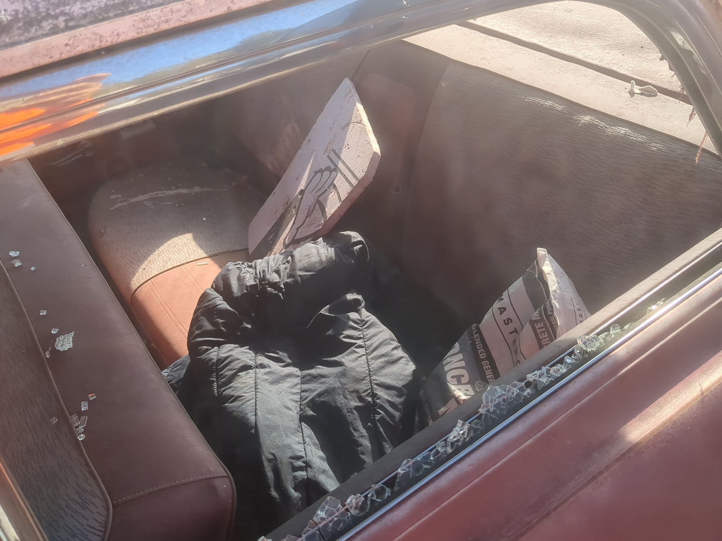 1961 Oldsmobile 88 Dynamic Base Rear Seat Oem - Oemusedautoparts1.com