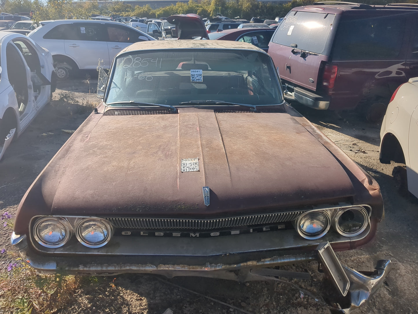 1961 Oldsmobile 88 Dynamic Base Hood Oem - Oemusedautoparts1.com