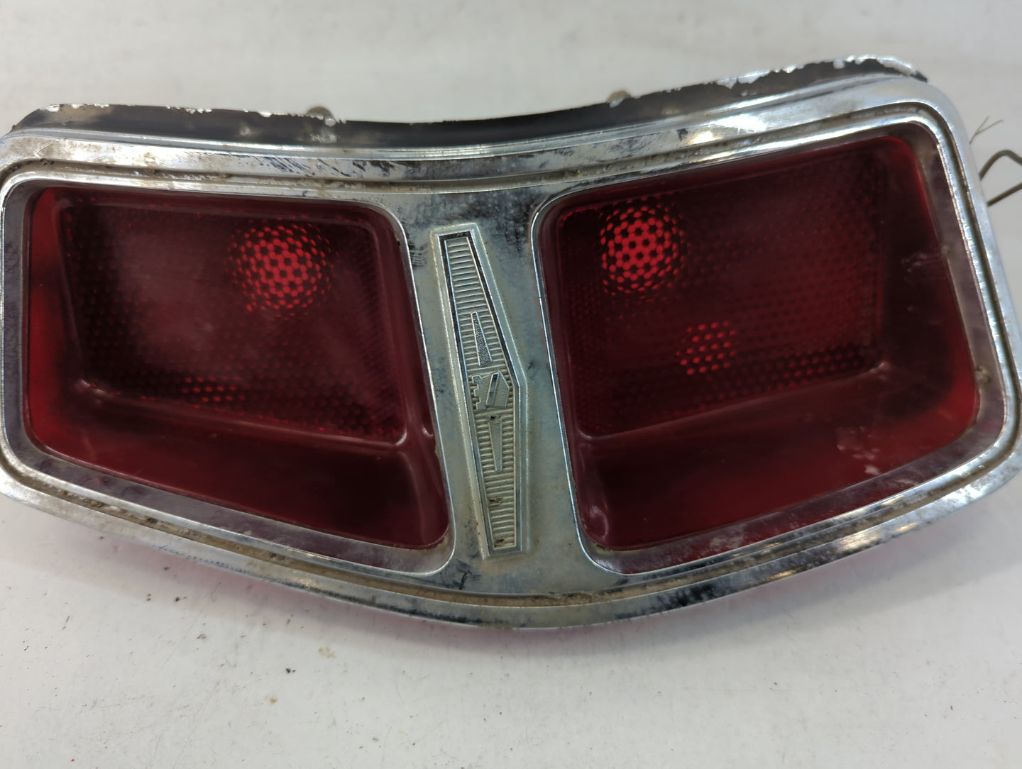 1973 Chrysler Newport Tail Light Assembly Driver Left OEM Fits OEM Used Auto Parts - Oemusedautoparts1.com