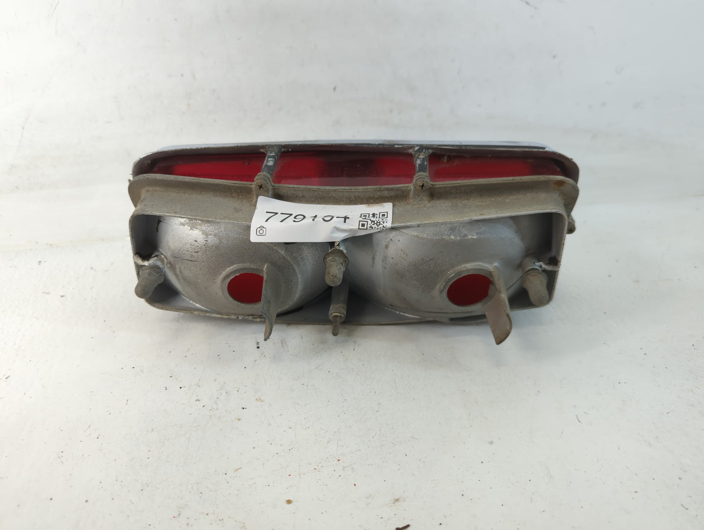 1973 Chrysler Newport Tail Light Assembly Driver Left OEM Fits OEM Used Auto Parts - Oemusedautoparts1.com