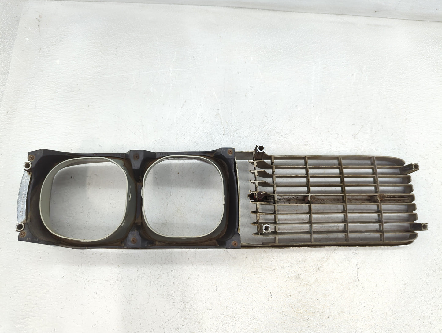 1973 Dodge Charger Front Bumper Grille Cover - Oemusedautoparts1.com