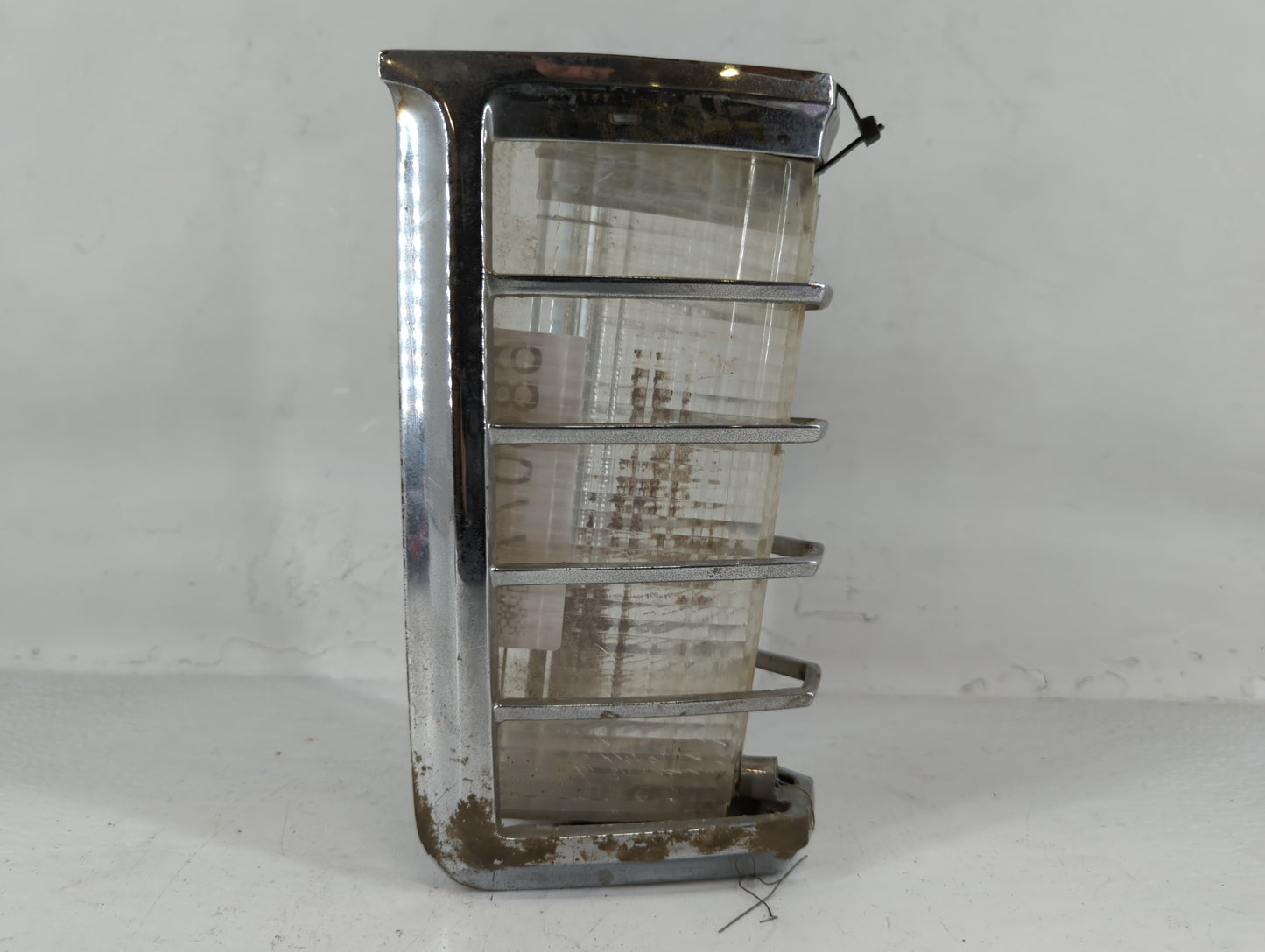 1974 Lincoln Mkz Driver Left Oem Front Light Lamp - Oemusedautoparts1.com