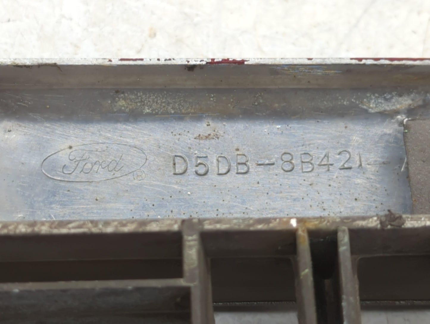 1975 Ford Granada Front Grille Bumper Not Included - Oemusedautoparts1.com