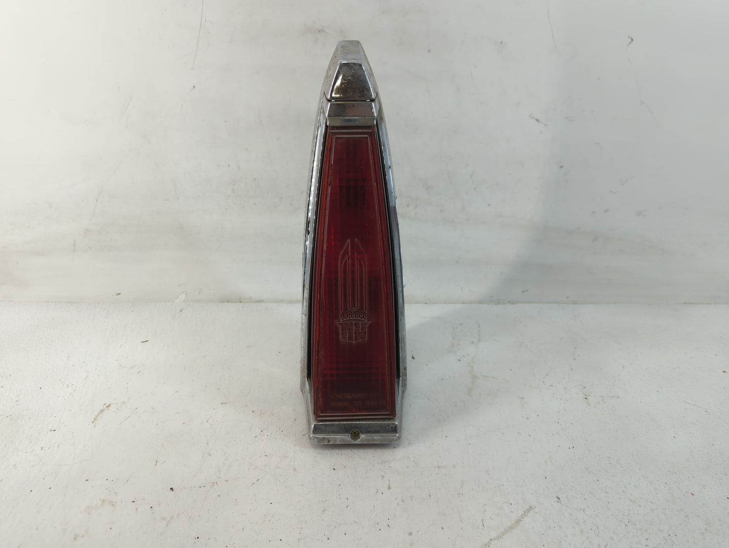 1977 Cadillac Escalade Tail Light Assembly Passenger Right OEM Fits OEM Used Auto Parts - Oemusedautoparts1.com