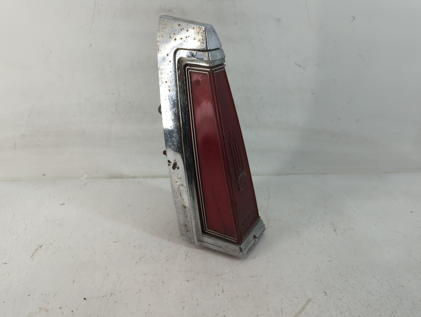 1977 Cadillac Escalade Tail Light Assembly Passenger Right OEM Fits OEM Used Auto Parts - Oemusedautoparts1.com