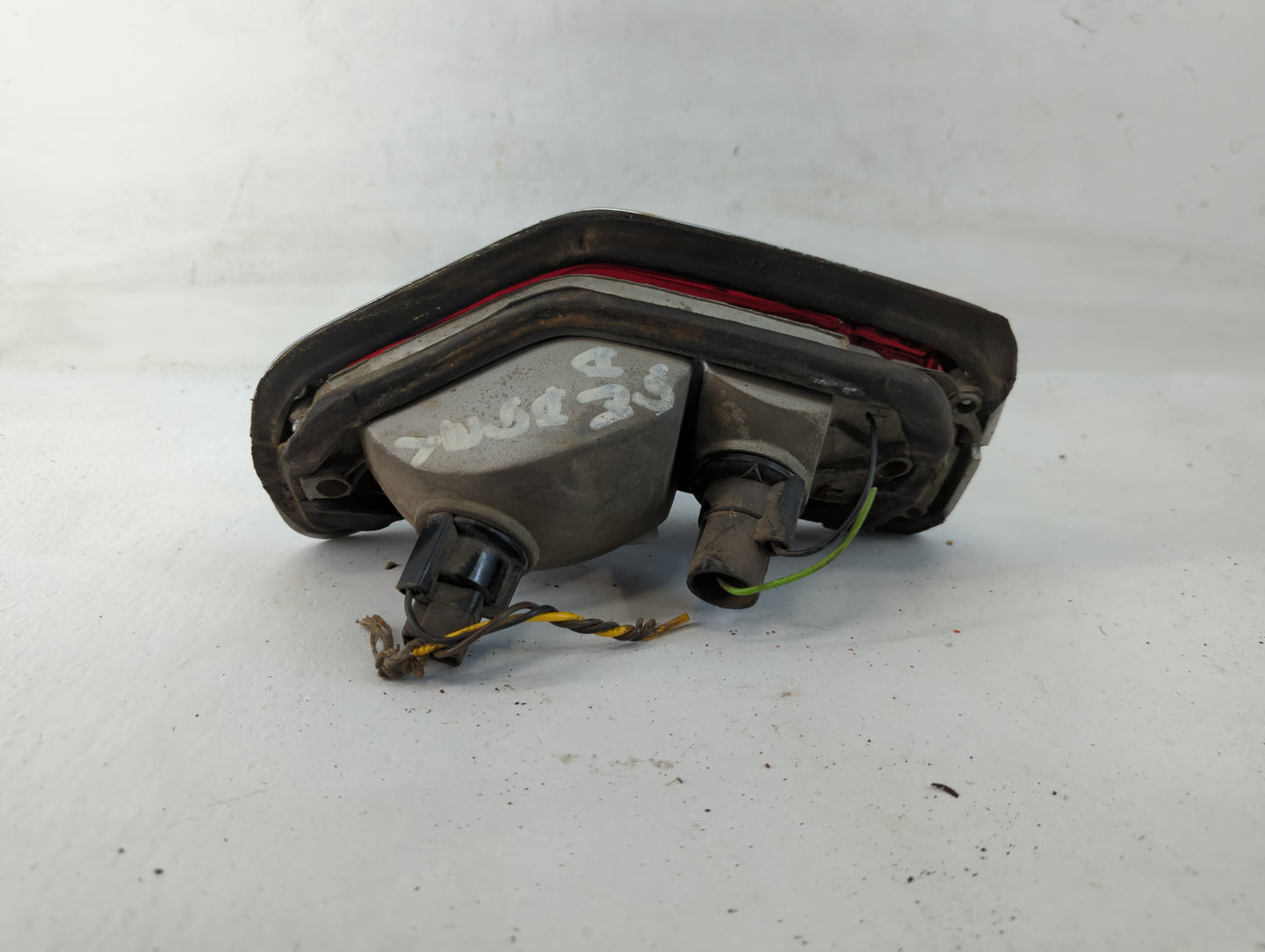 1977 Chevrolet Vega Tail Light Assembly Driver Left OEM Fits OEM Used Auto Parts - Oemusedautoparts1.com