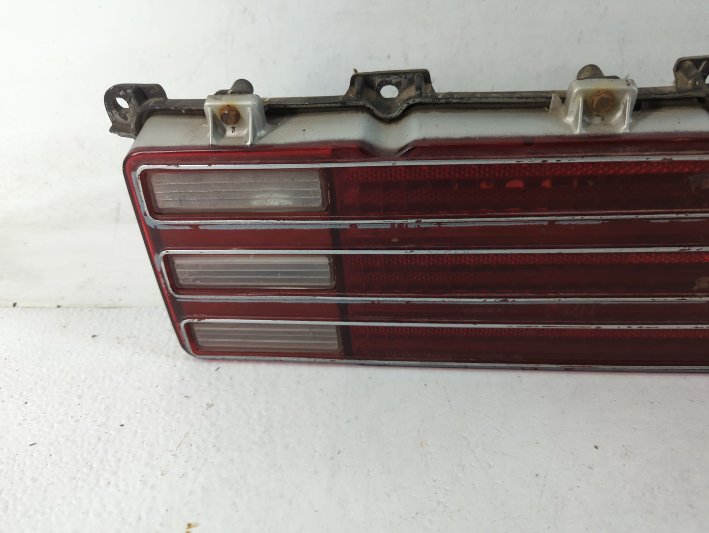 1978 Pontiac Firebird Tail Light Assembly Passenger Right OEM P/N:5949777 Fits OEM Used Auto Parts - Oemusedautoparts1.com