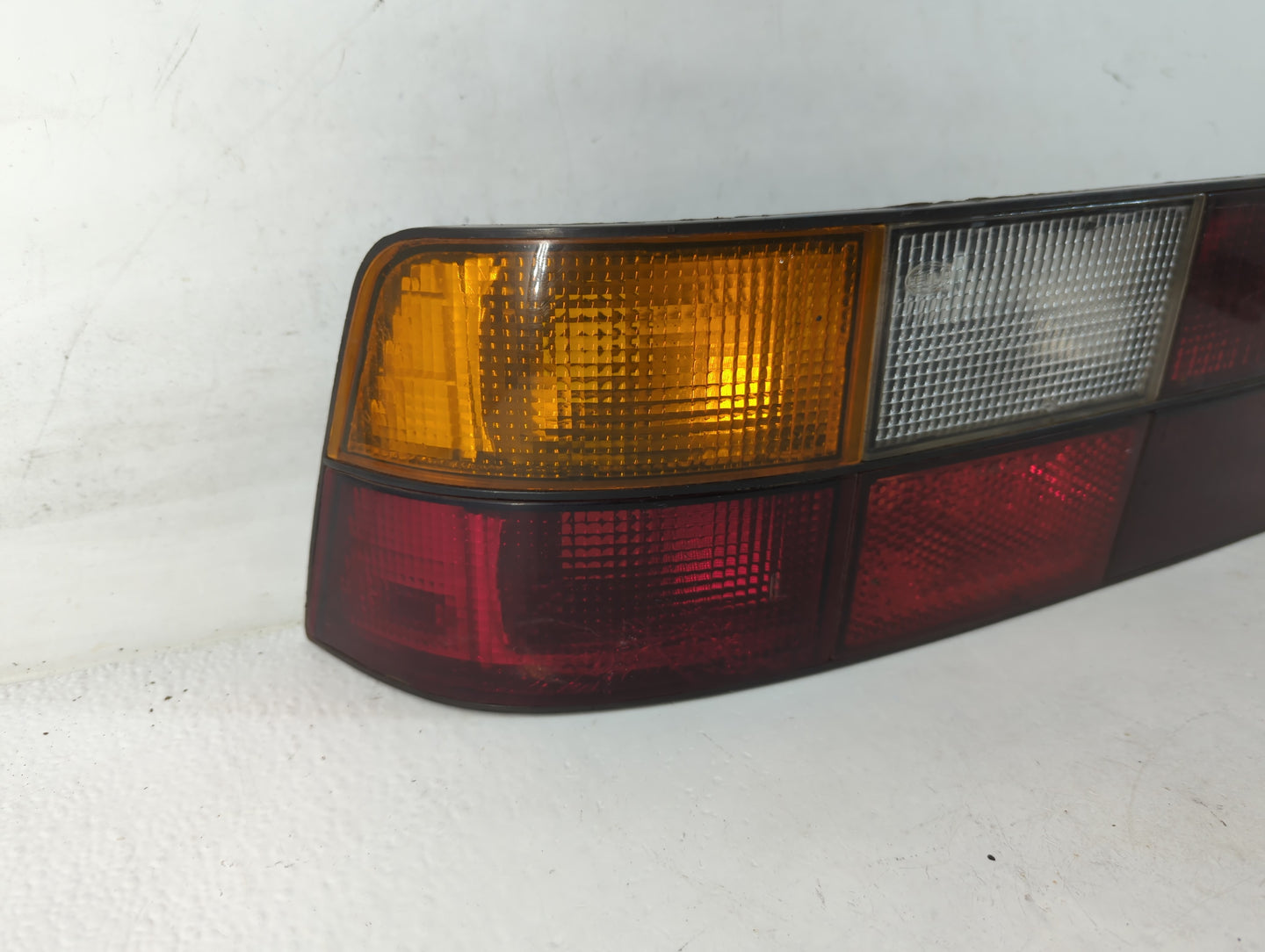 1978 Porsche 944 Tail Light Assembly Driver Left OEM Fits OEM Used Auto Parts - Oemusedautoparts1.com