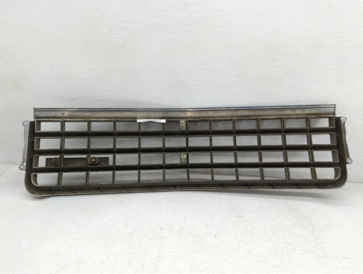 Aftermarket Chevrolet Front Grille Bumper Not Included - Oemusedautoparts1.com