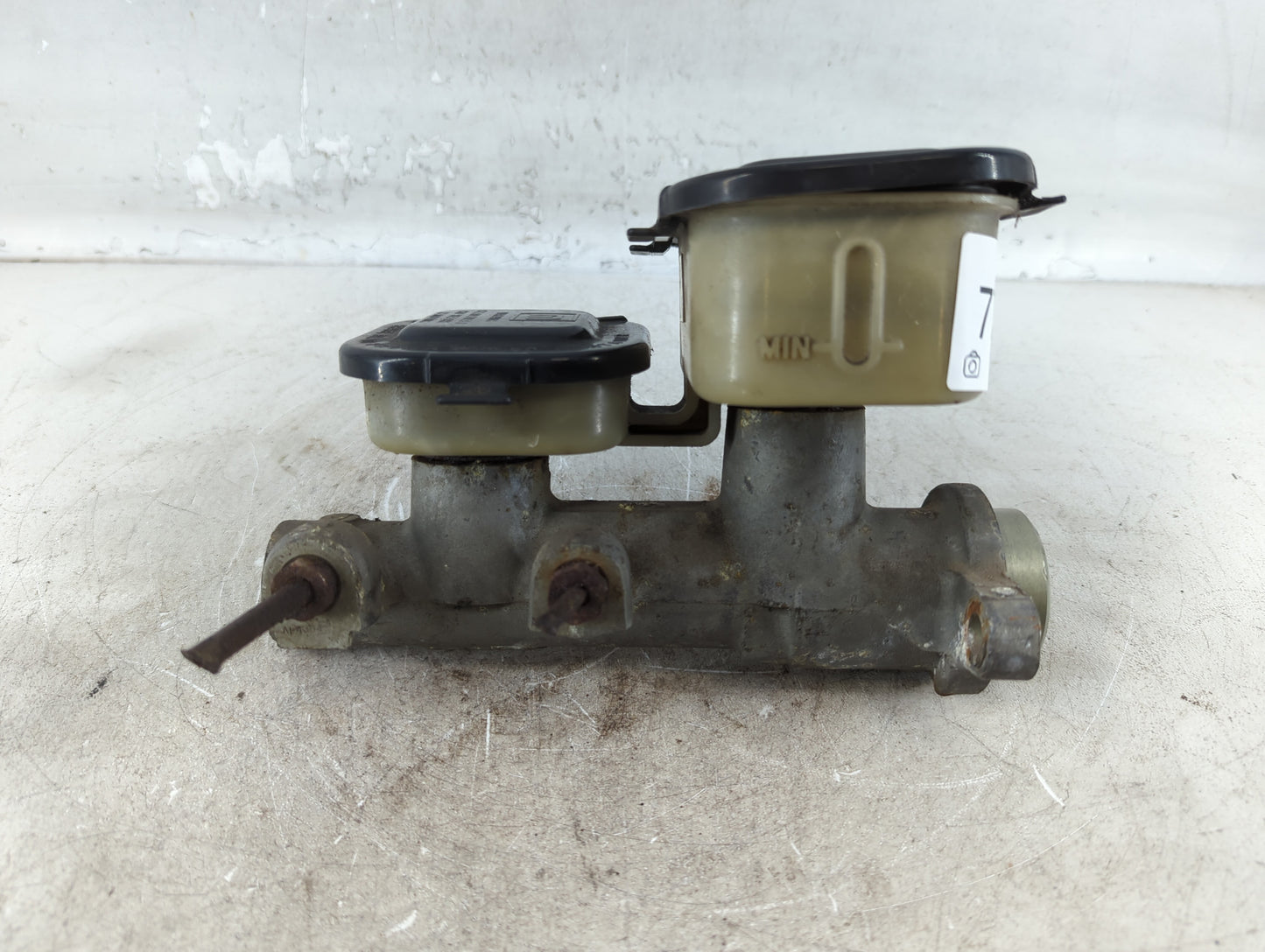 1981 Chevrolet Camaro Brake Master Cylinder 774881 - Oemusedautoparts1.com