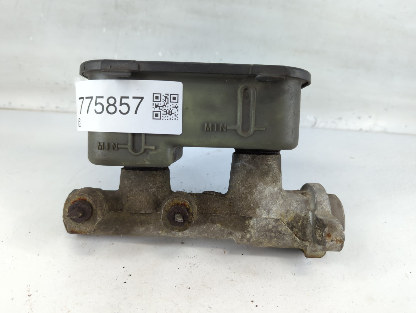 1981 Chevrolet Camaro Brake Master Cylinder - Oemusedautoparts1.com