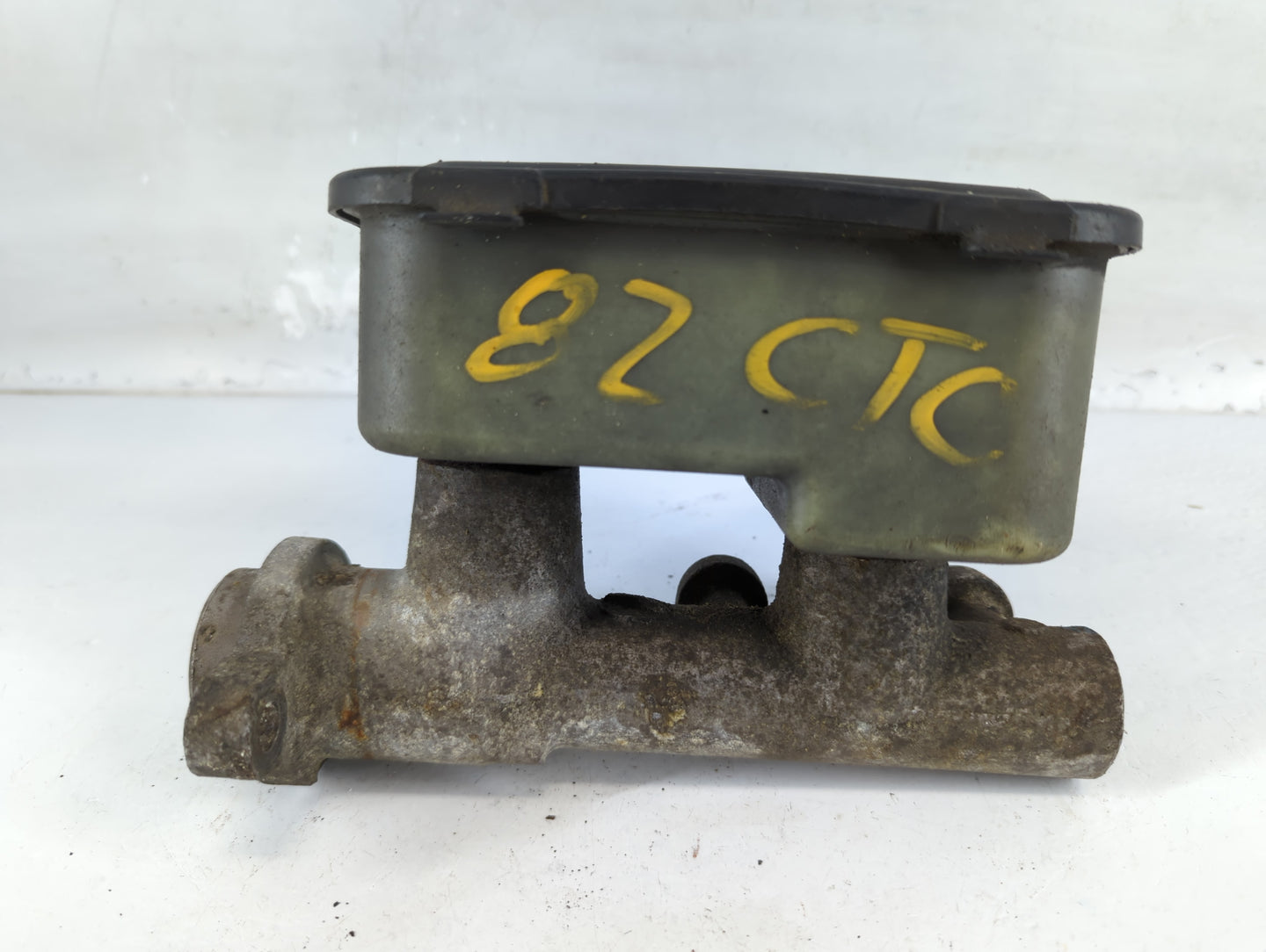 1981 Chevrolet Camaro Brake Master Cylinder - Oemusedautoparts1.com