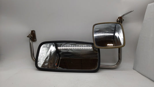 1983 Ford E-150 Side Mirror Replacement Passenger Right View Door Mirror Fits OEM Used Auto Parts - Oemusedautoparts1.com