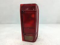 1983 Ford Ranger Tail Light Assembly Passenger Right OEM P/N:97B-13440-AE F17B-13443-BA Fits OEM Used Auto Parts - Oemusedau