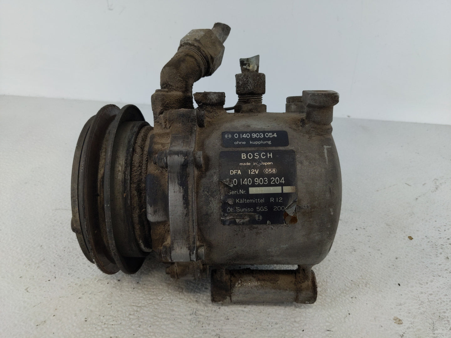 1984 Bmw 318i Air Conditioning A/c Ac Compressor Oem - Oemusedautoparts1.com