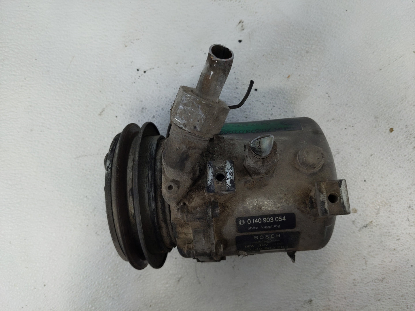 1984 Bmw 318i Air Conditioning A/c Ac Compressor Oem - Oemusedautoparts1.com